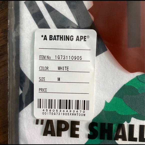 DS Bape x Undefeated College Tee - Medium - Picture 5 of 5